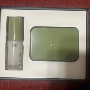 NWT Arbonne NAD + Glo Serum & eye mask set
